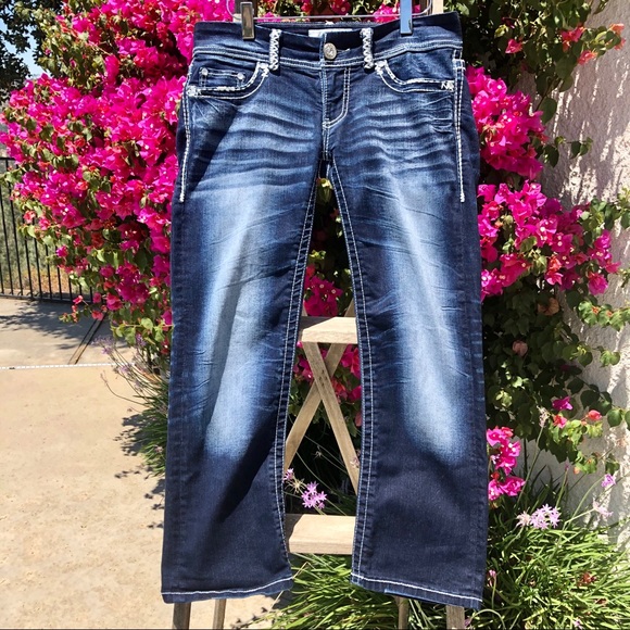 Daytrip Denim - Daytrip by Buckle Leo Dark Wash Capri Jeans w/Blng